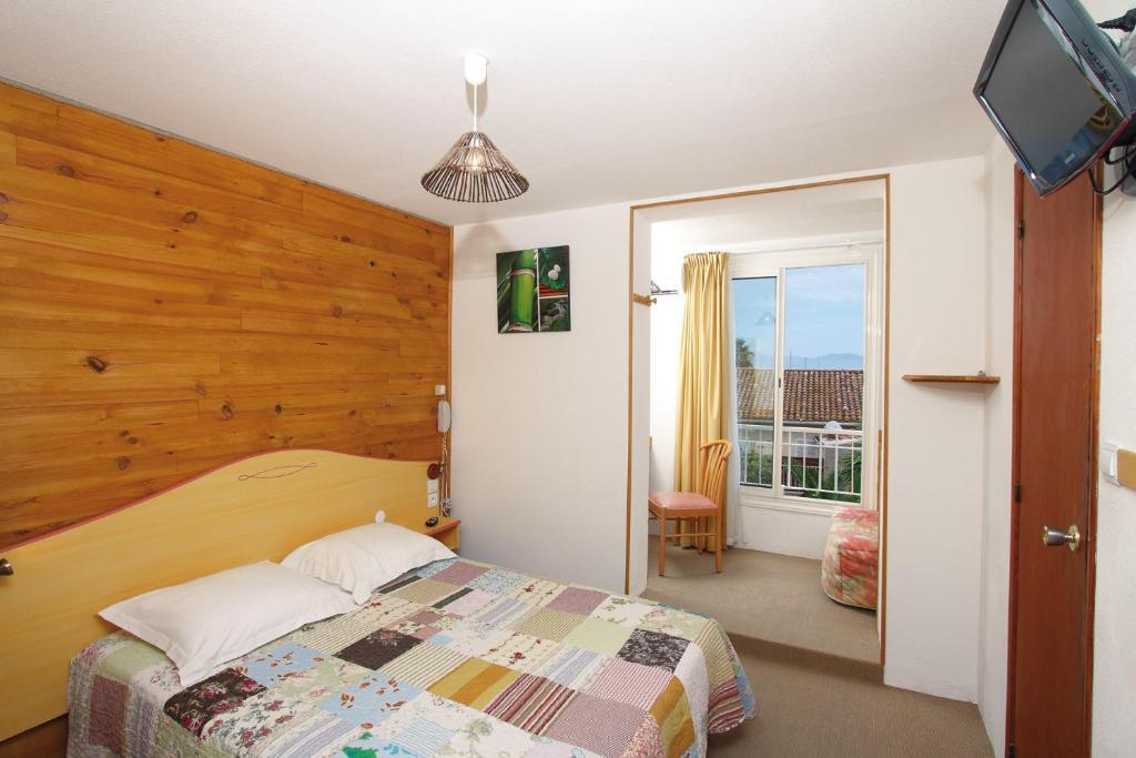Hôtel La Croix de Malte La Ciotat Quarto foto